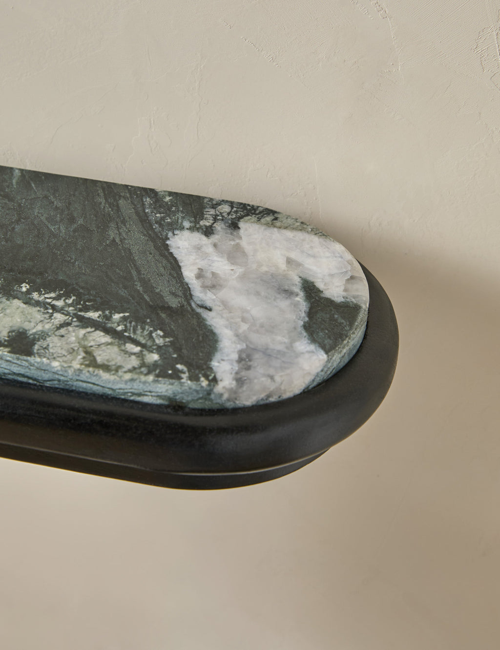 Gretchen Shelf Position 14