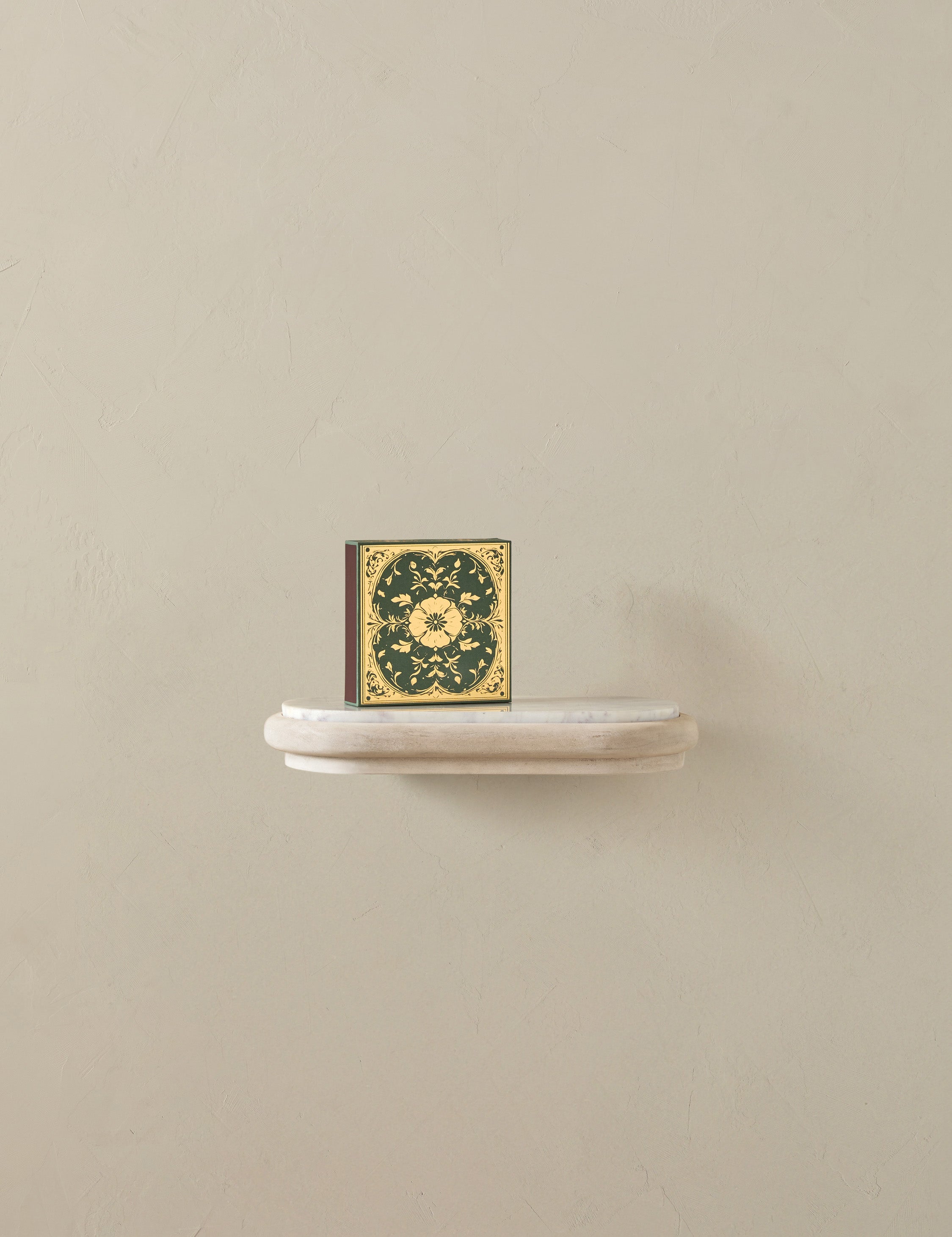 Gretchen Shelf Position 33