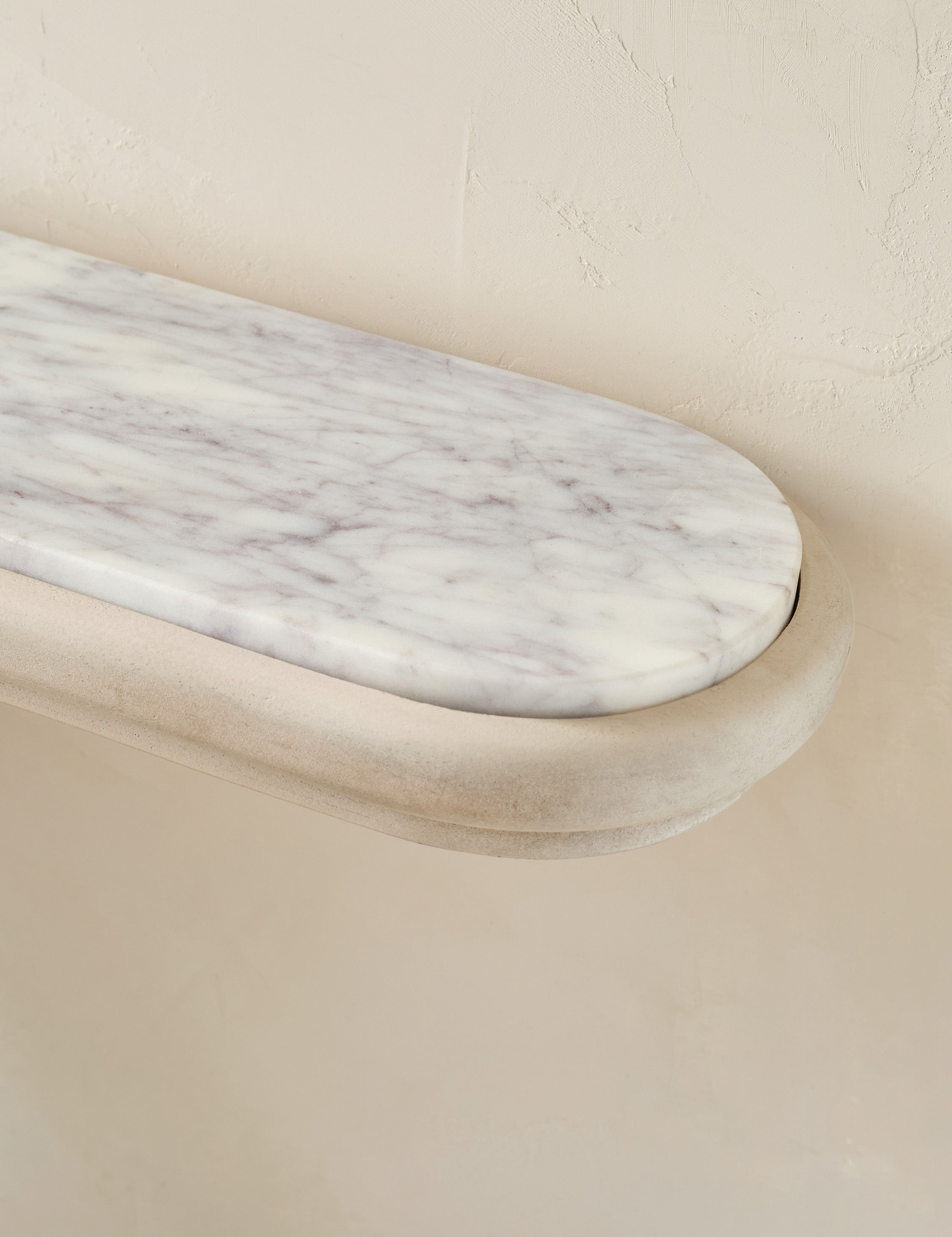 Gretchen Shelf Position 44