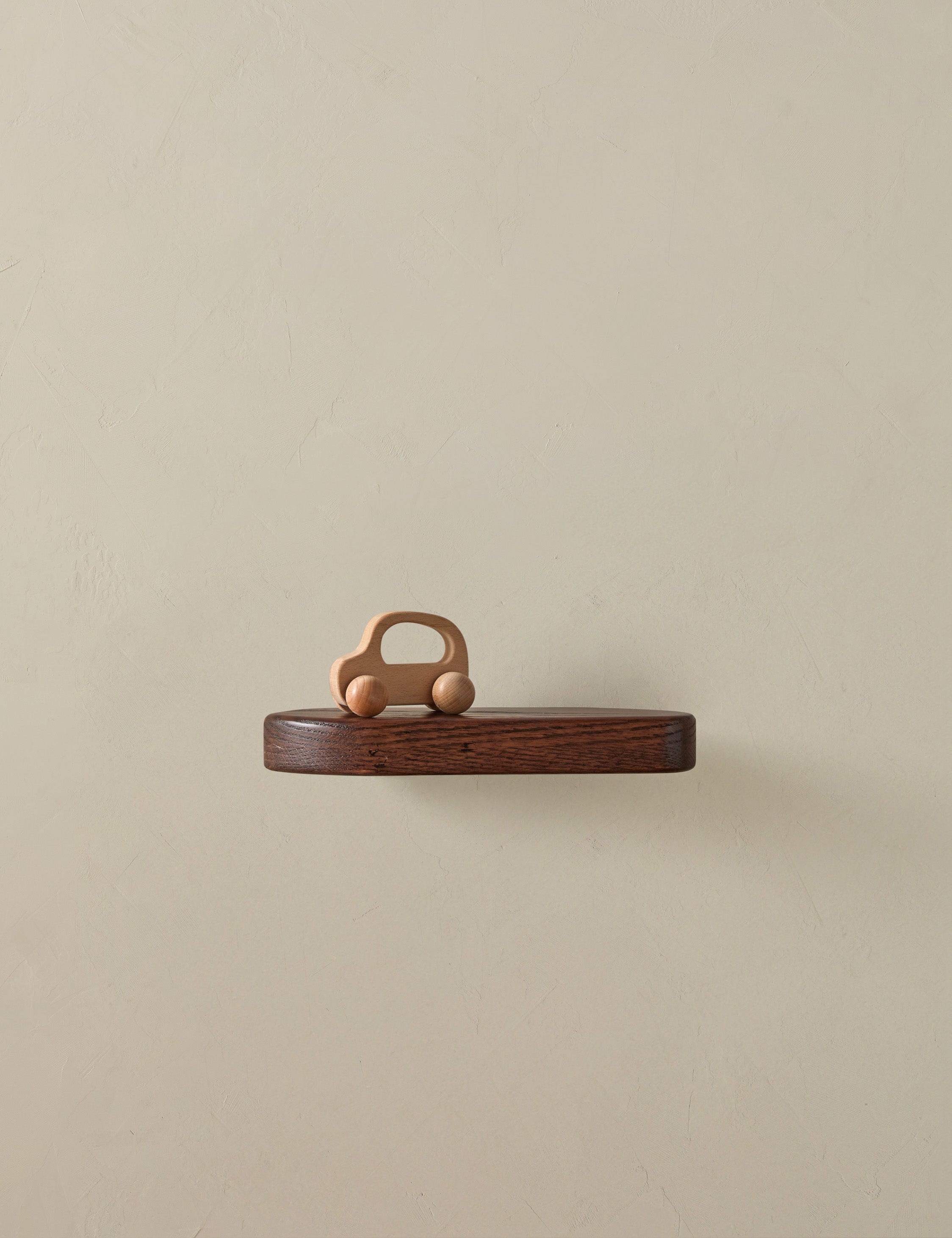 Nomi Shelf Position 2