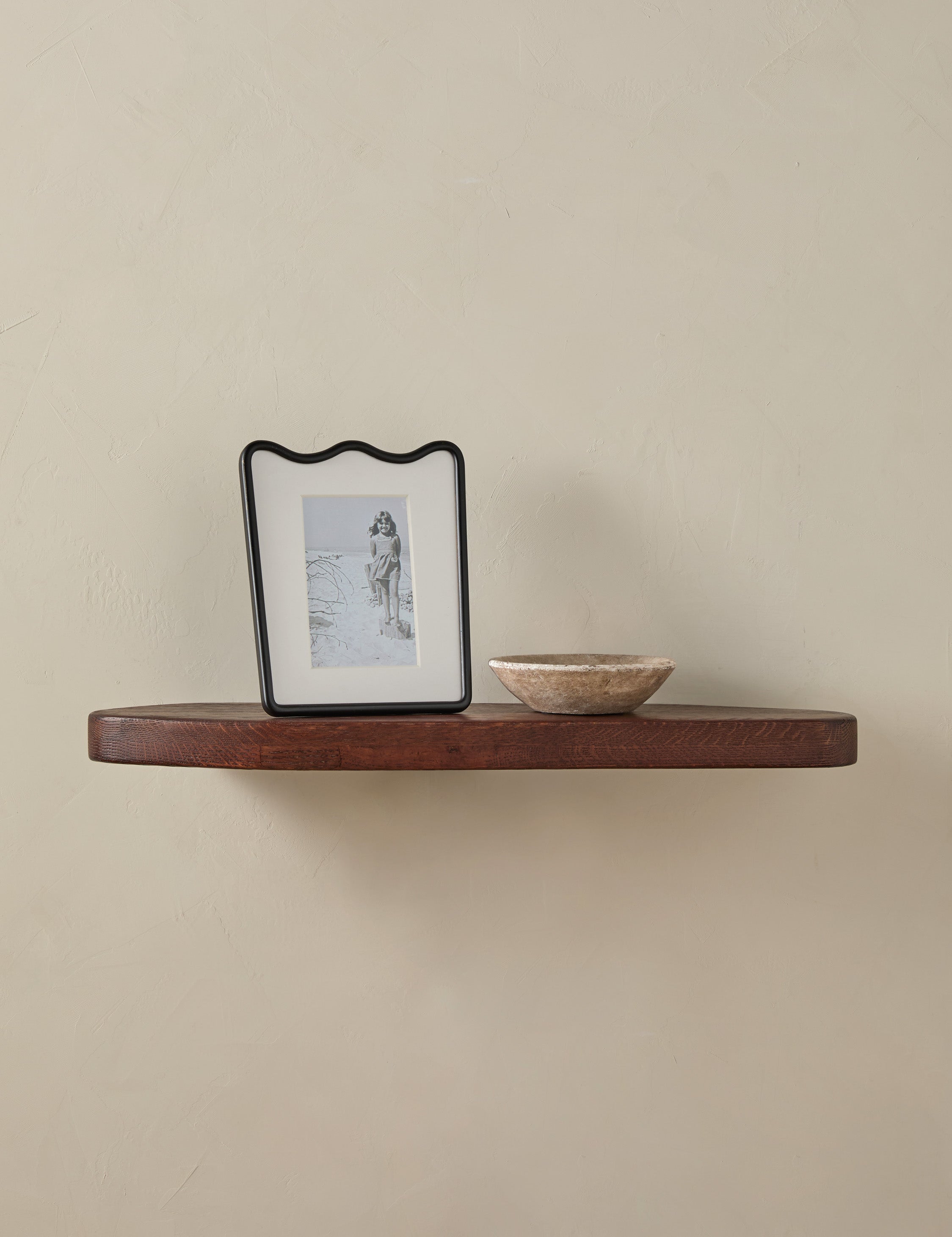 Nomi Shelf Position 8