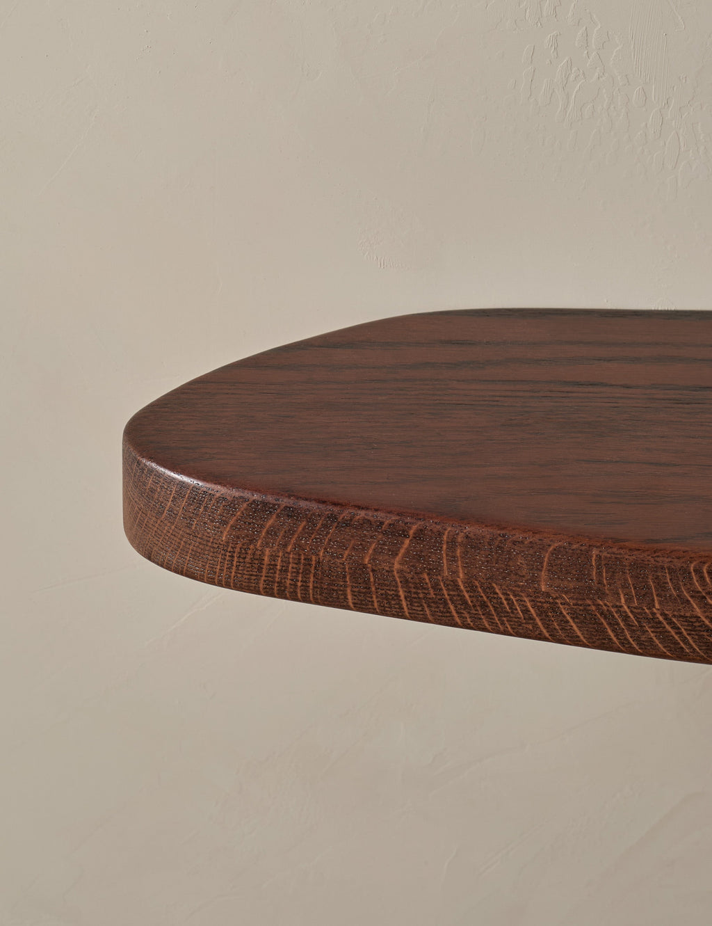 Nomi Shelf Position 16